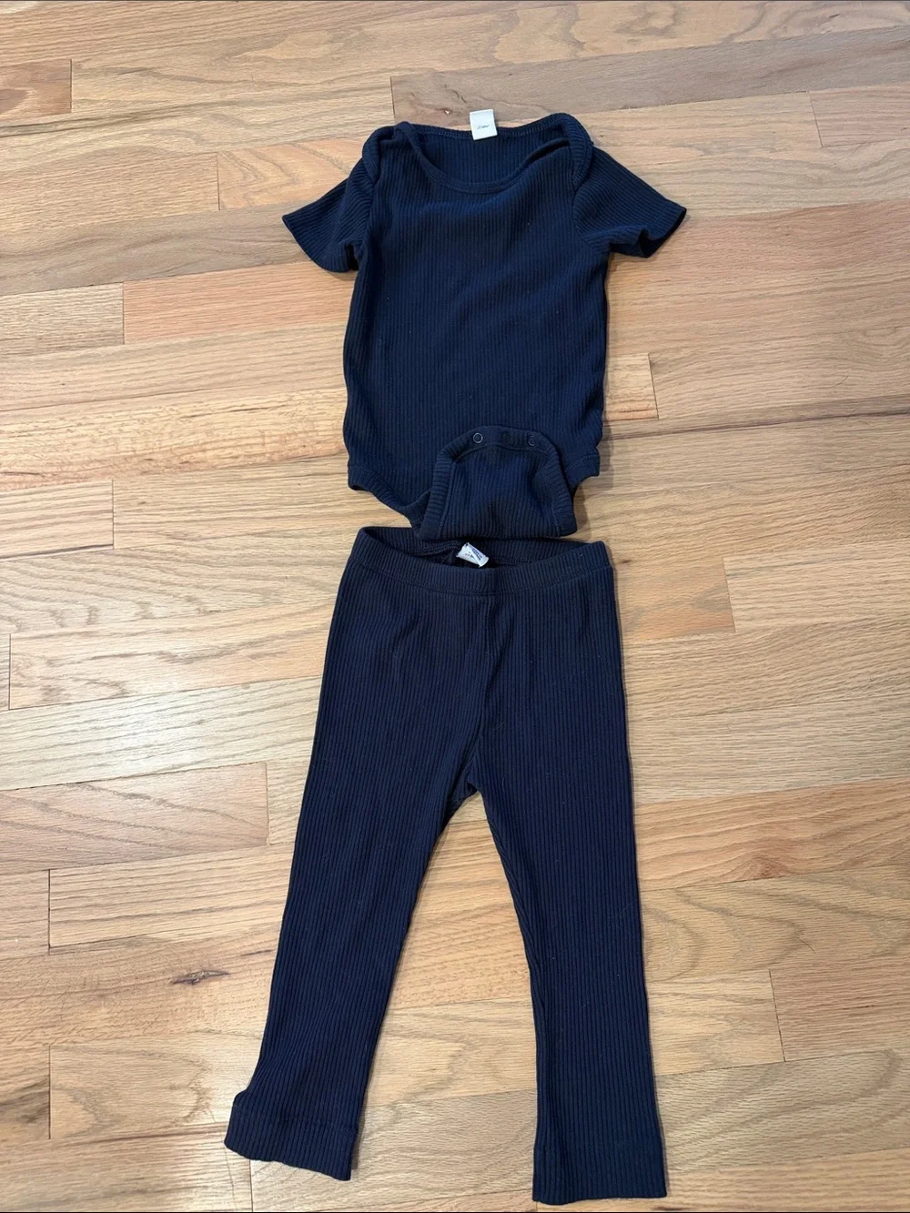 Old Navy Navy Ribbed Two-Piece Baby Set